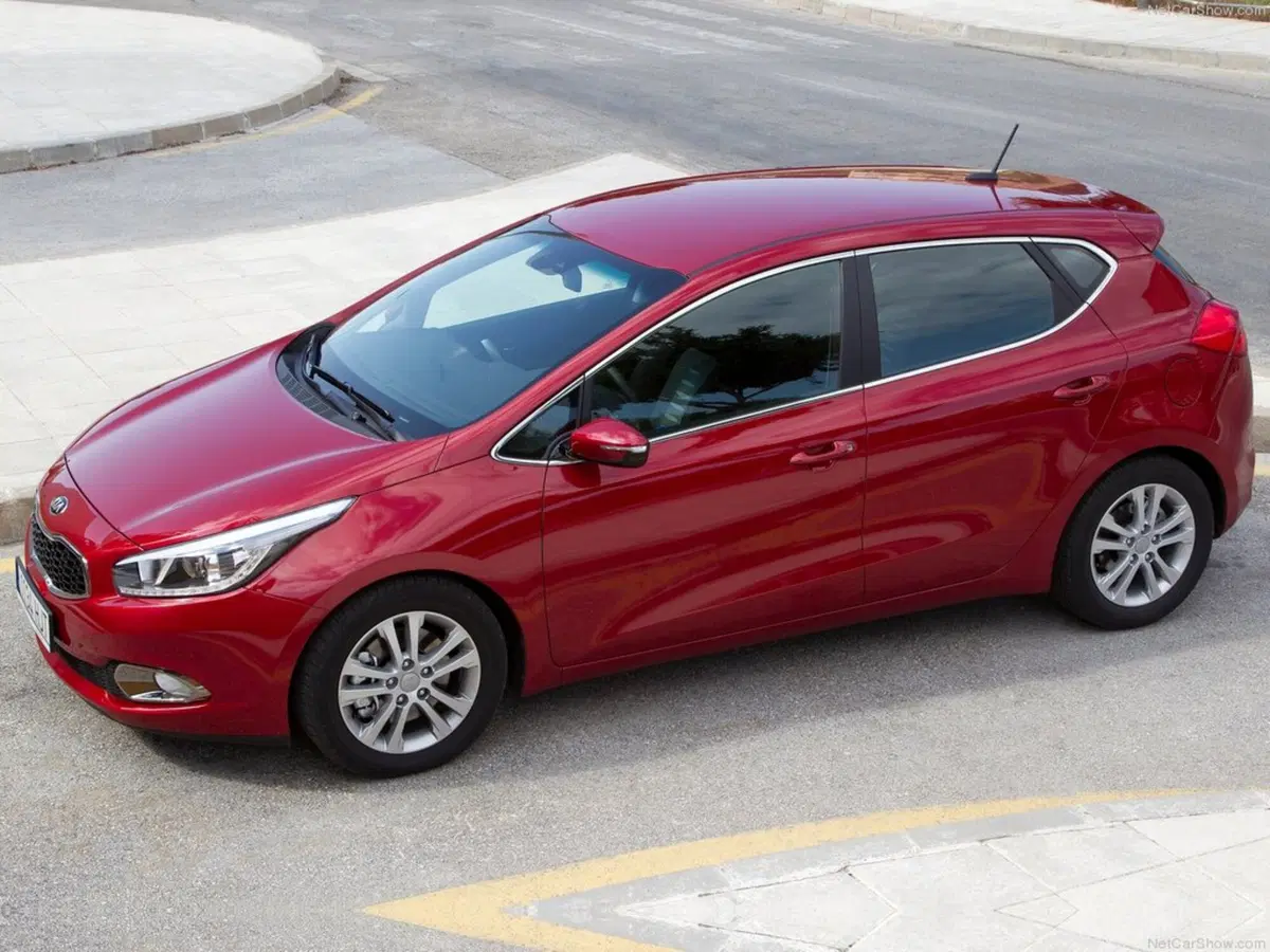 Kia cee'd 1.6 CRDi 136 CV DCT 5 porte GT Line (46)