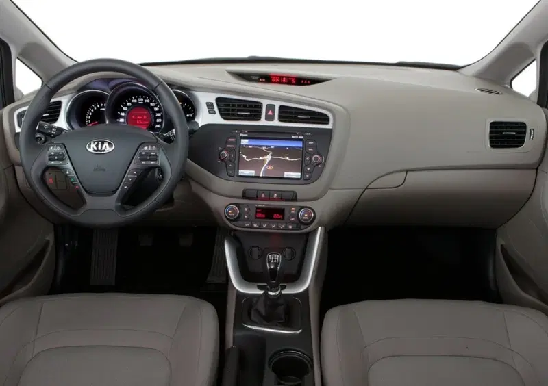 Kia Cee'd (2012-18) (61)