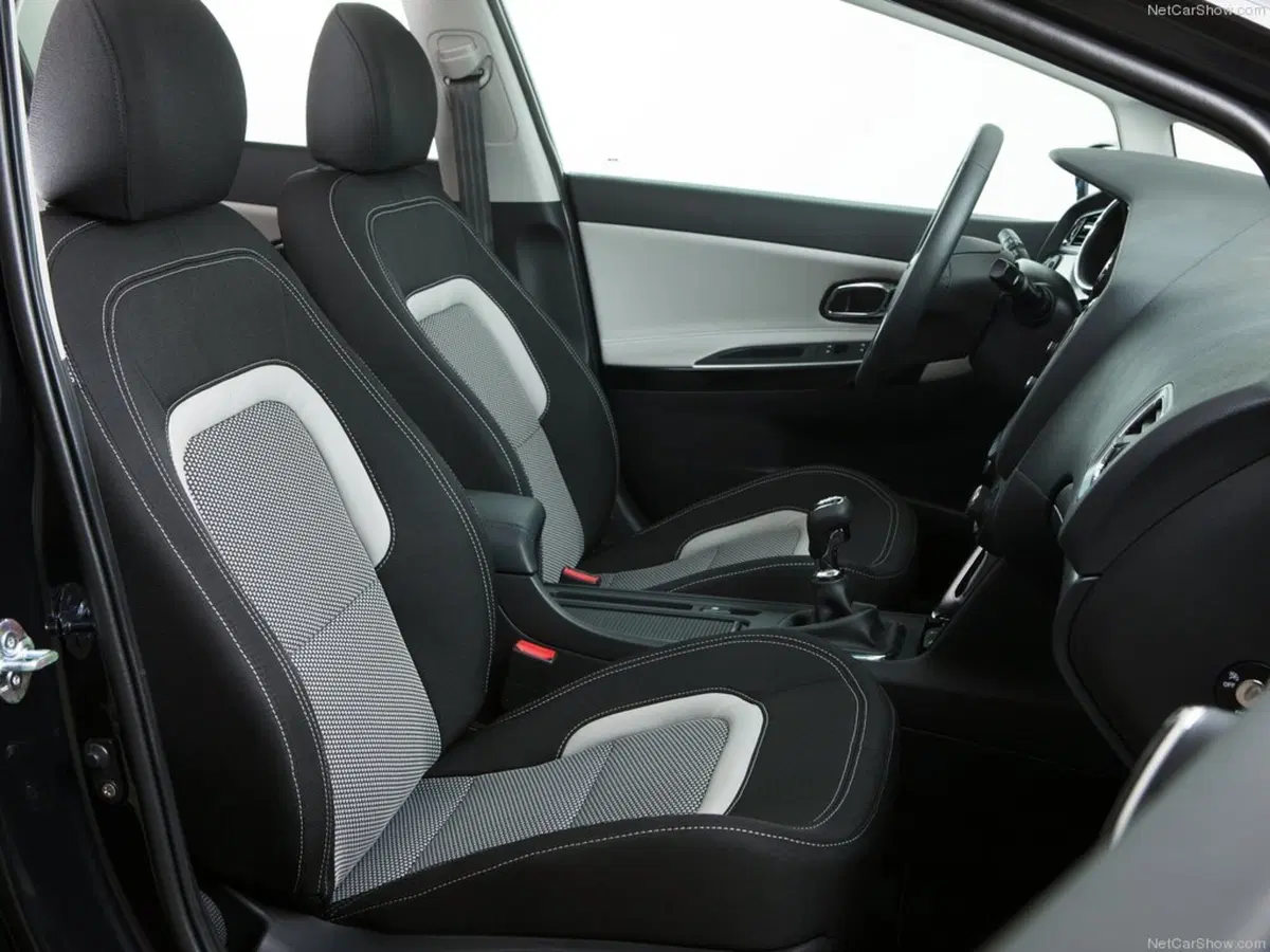 Kia cee'd 1.6 CRDi 136 CV DCT 5 porte GT Line (75)