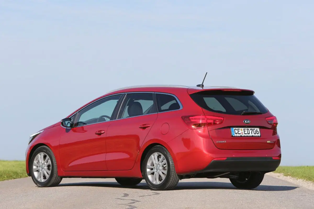 Kia Cee'd Sport Wagon (2012-18) (10)