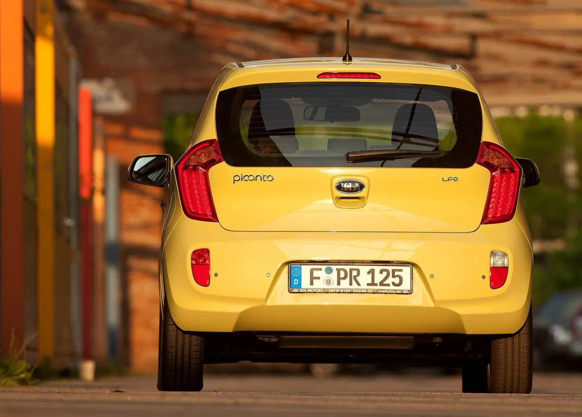 Kia Picanto 1.0 12V 5 porte Glam (16)