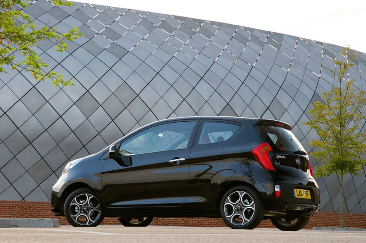 Kia Picanto 1.0 12V 5 porte Glam (37)