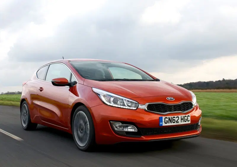 Kia Pro Cee'd (2013-14) (17)