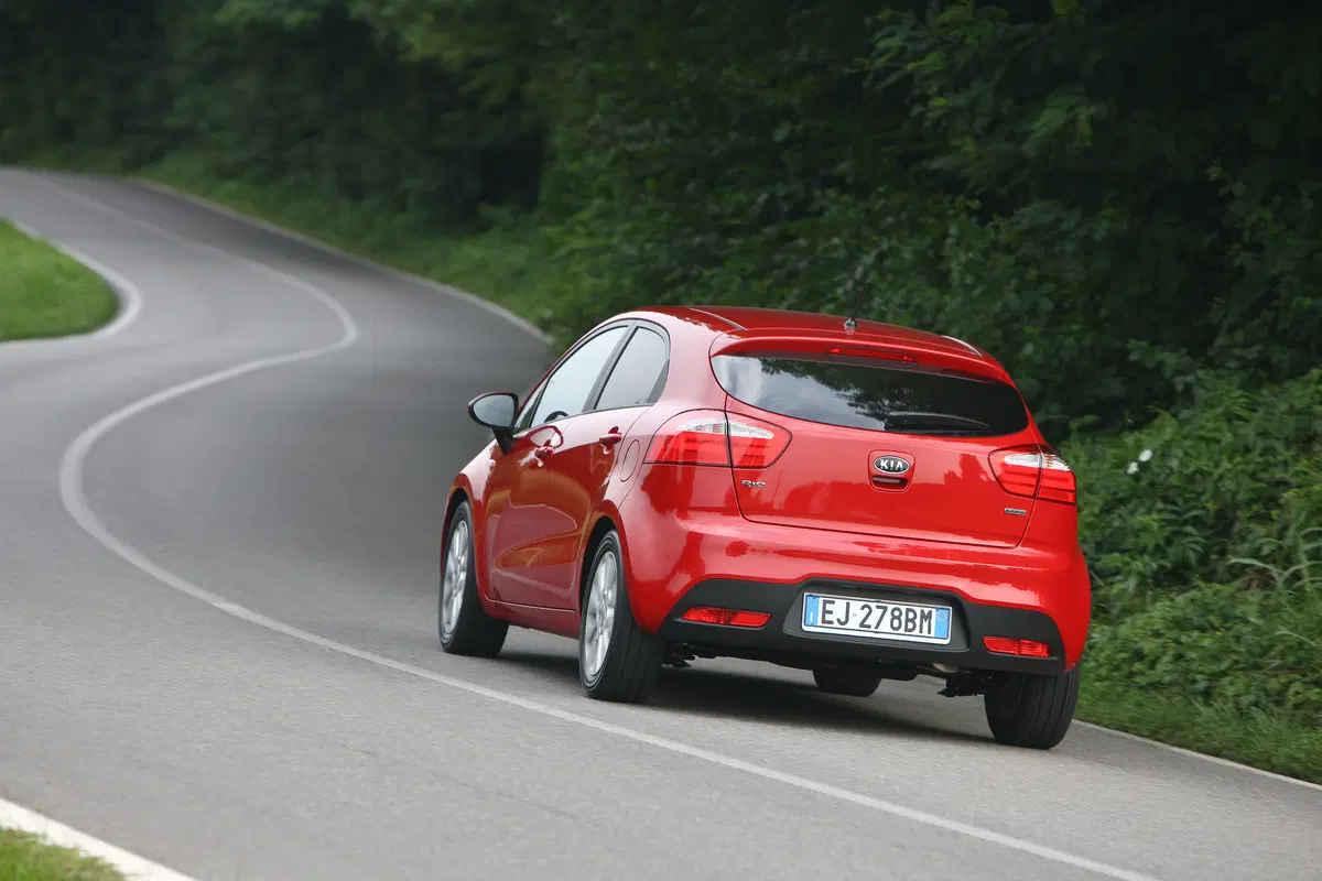 Kia Rio 1.2 CVVT 5p. ECO GPL Cool (12)