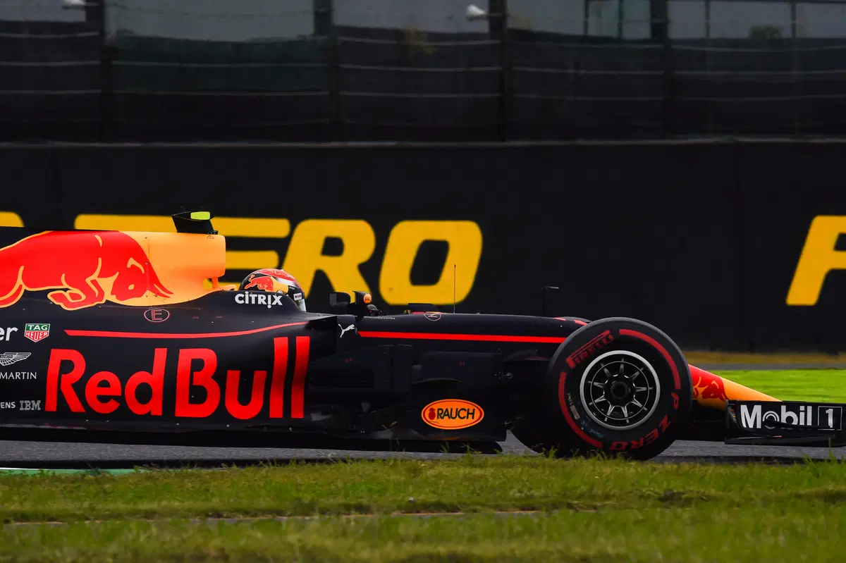 F1, GP Giappone 2017: pole per Hamilton. Terzo Vettel (3)