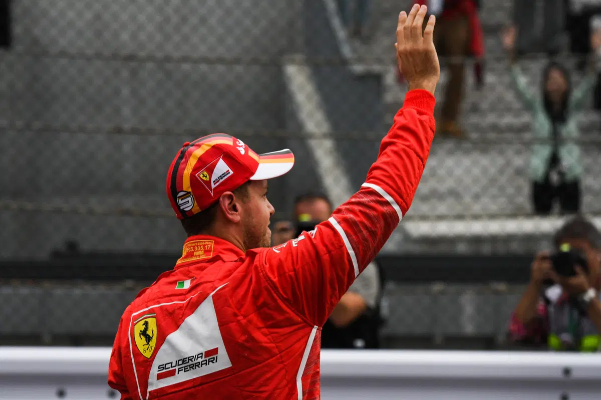 F1, GP Giappone 2017: pole per Hamilton. Terzo Vettel (35)