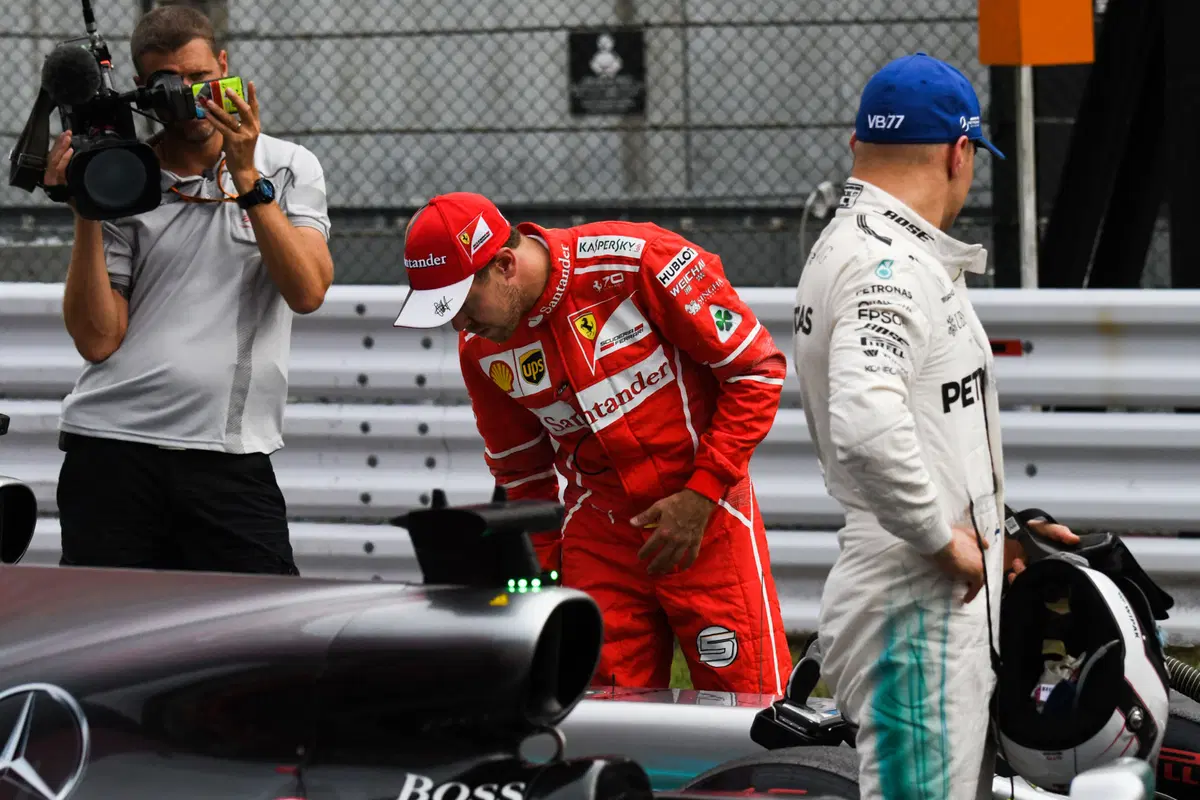 F1, GP Giappone 2017: pole per Hamilton. Terzo Vettel (38)