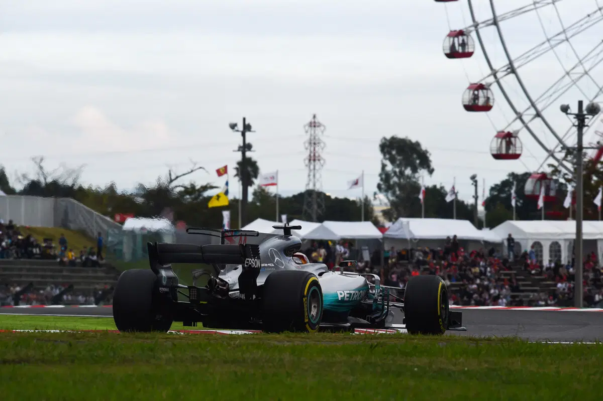 F1, GP Giappone 2017: pole per Hamilton. Terzo Vettel (10)
