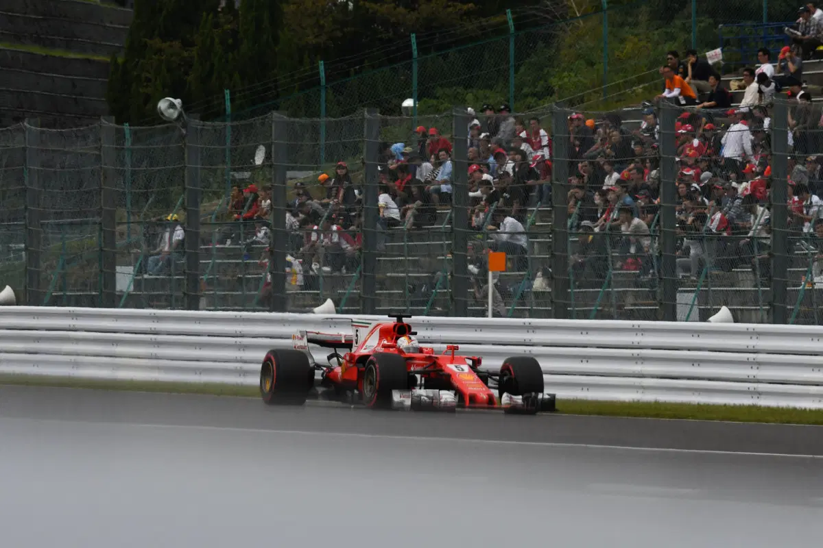 F1, GP Giappone 2017: pole per Hamilton. Terzo Vettel (17)