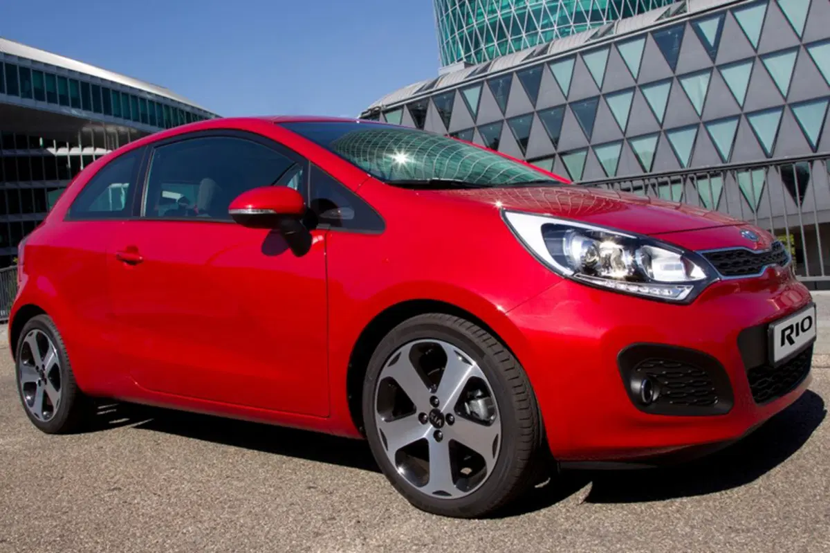 Kia Rio 1.2 CVVT 5p. ECO GPL Cool (34)