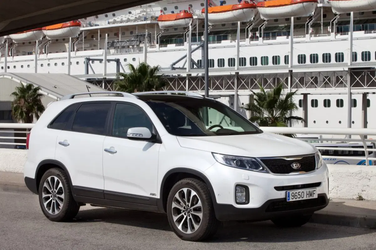 Kia Sorento 2.2 16V CRDI VGT 4WD Active (4)