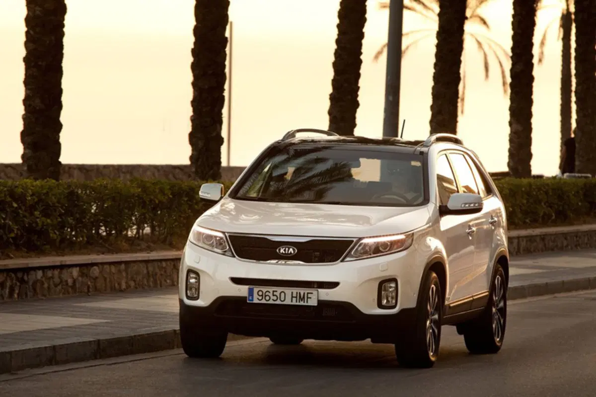 Kia Sorento 2.2 16V CRDI VGT 4WD Active (6)