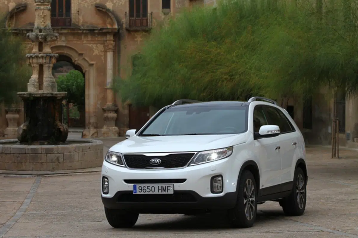 Kia Sorento 2.2 16V CRDI VGT 4WD Active (13)