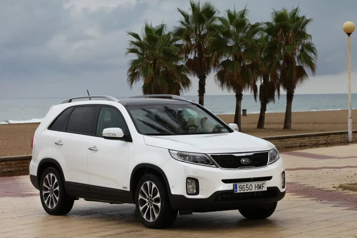 Kia Sorento 2.2 16V CRDI VGT 4WD Active (16)