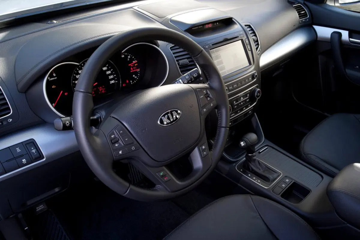 Kia Sorento 2.2 16V CRDI VGT 4WD Active (33)