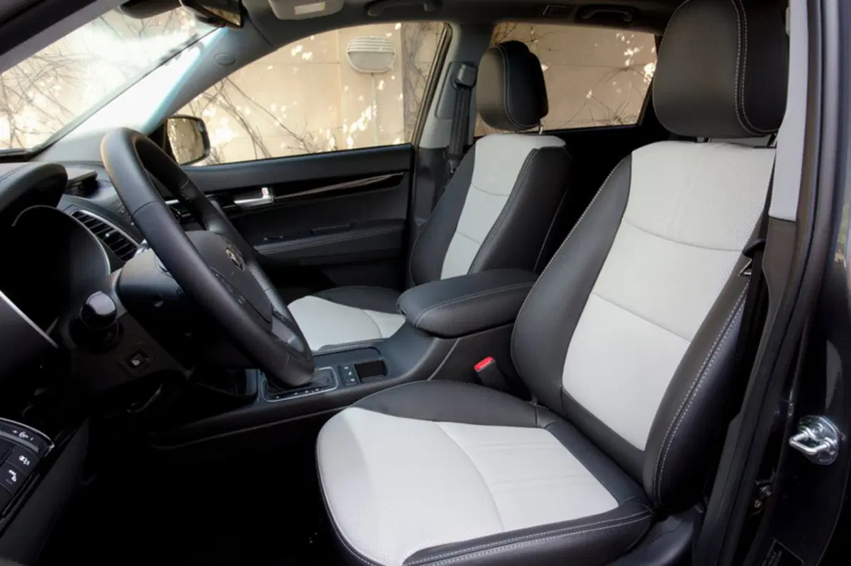 Kia Sorento 2.2 16V CRDI VGT 4WD Active (35)