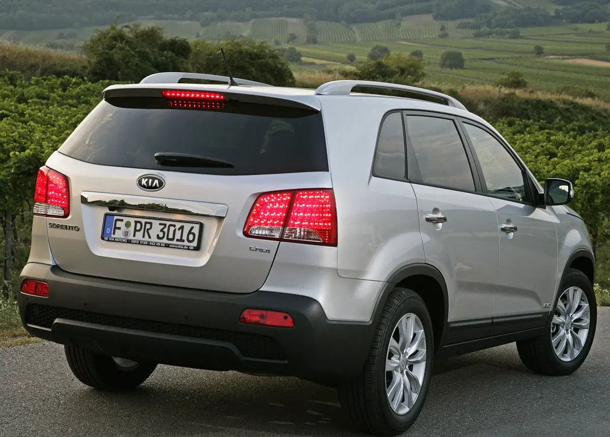 Kia Sorento 2.2 16V CRDI VGT 4WD Active (57)