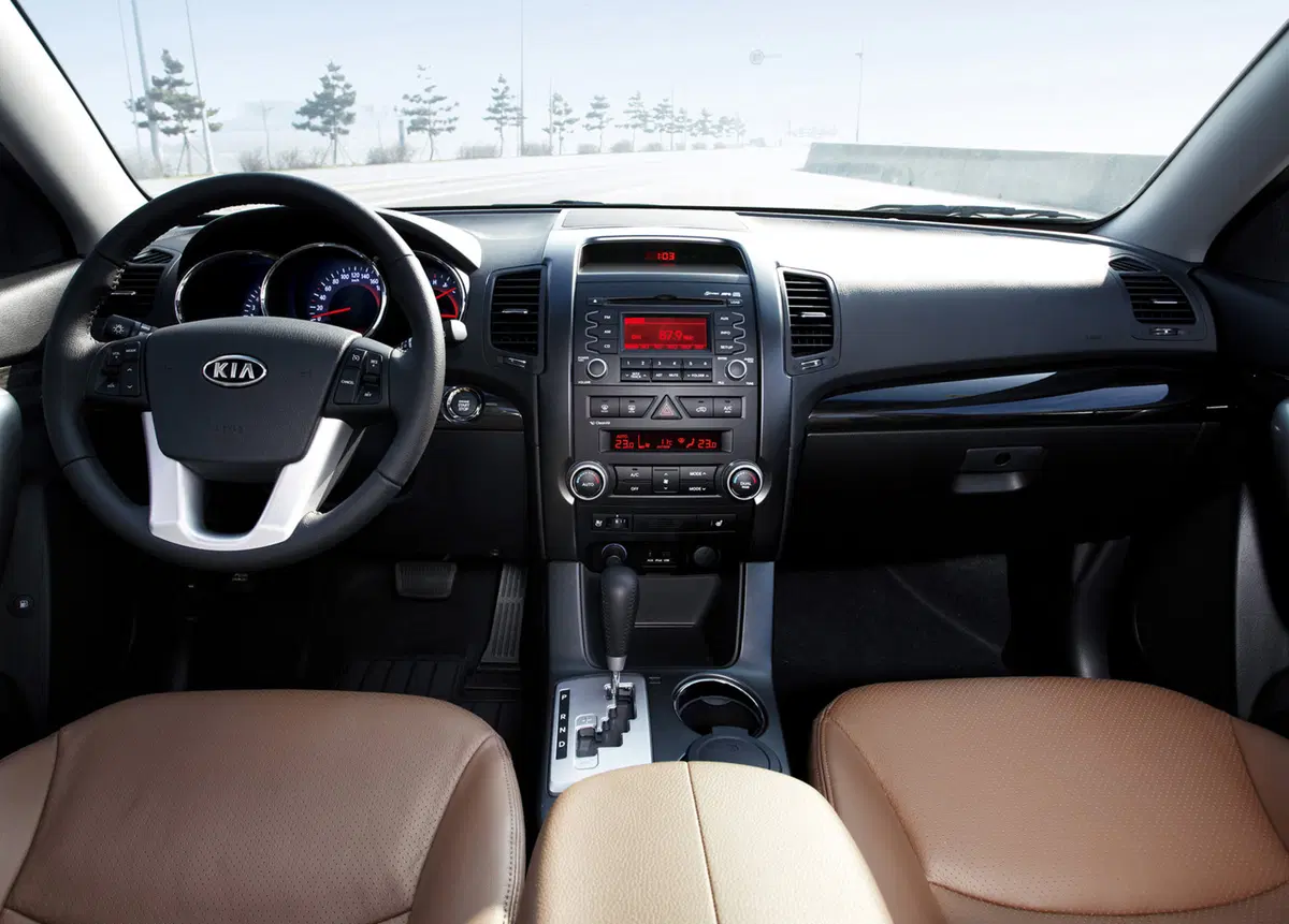 Kia Sorento 2.2 16V CRDI VGT 4WD Active (61)