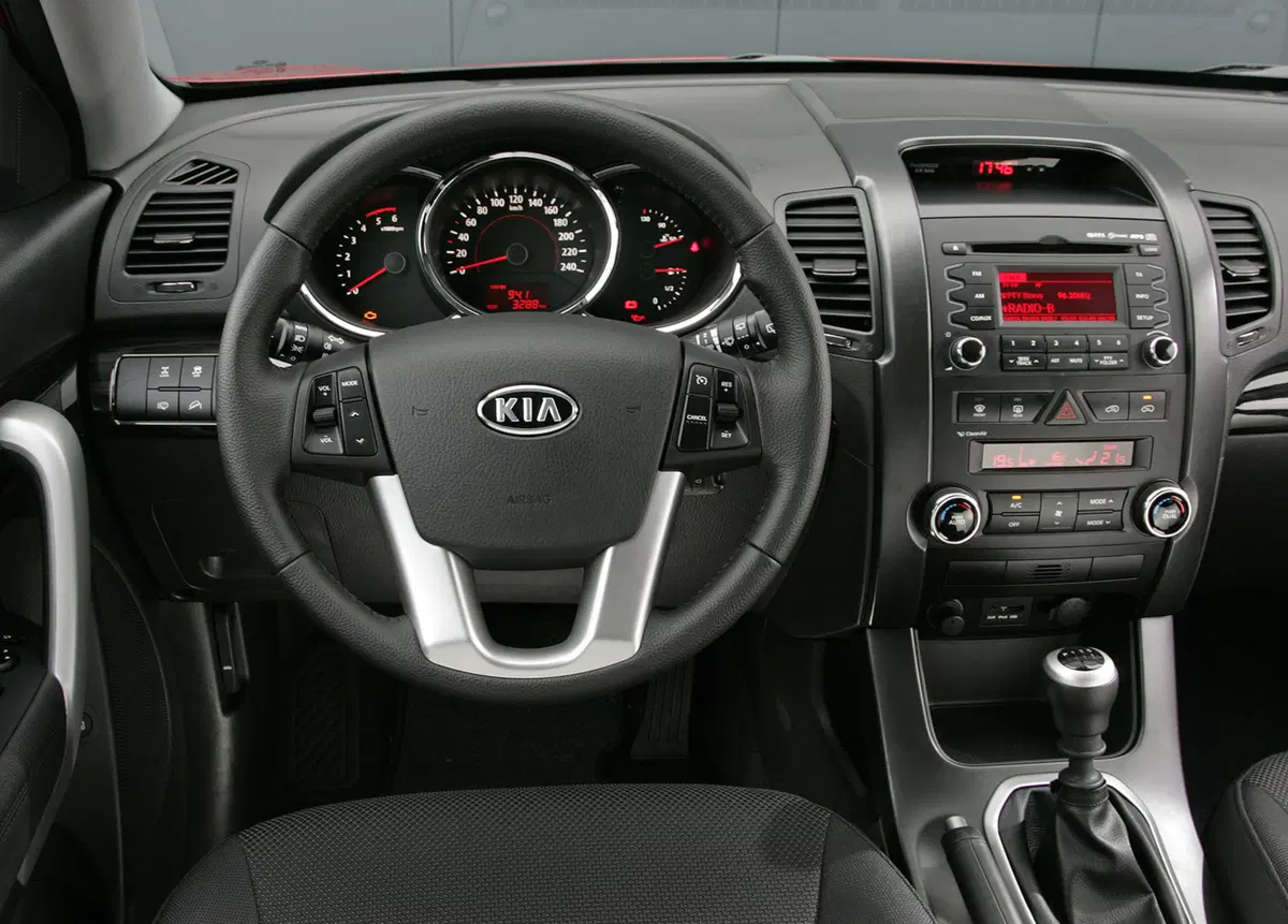 Kia Sorento 2.2 16V CRDI VGT 4WD Active (62)