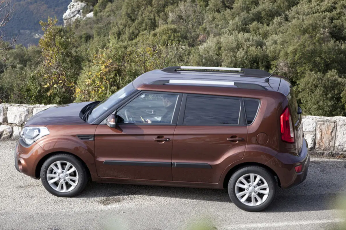 Kia Soul 1.6 CVVT Cool (13)