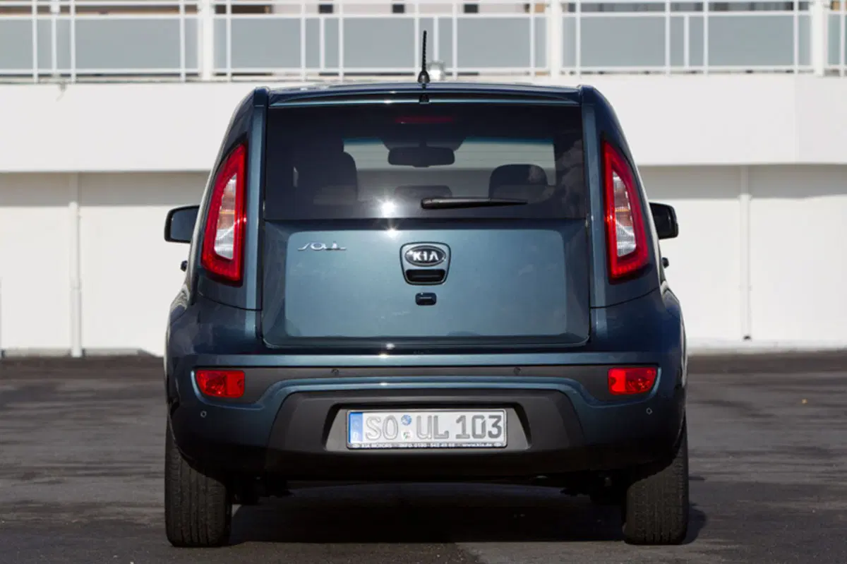 Kia Soul 1.6 CVVT Cool (19)