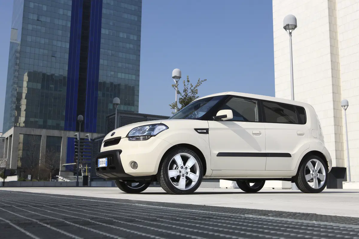 Kia Soul 1.6 CVVT Cool (27)