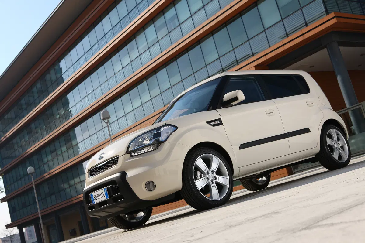 Kia Soul 1.6 CVVT Cool (29)