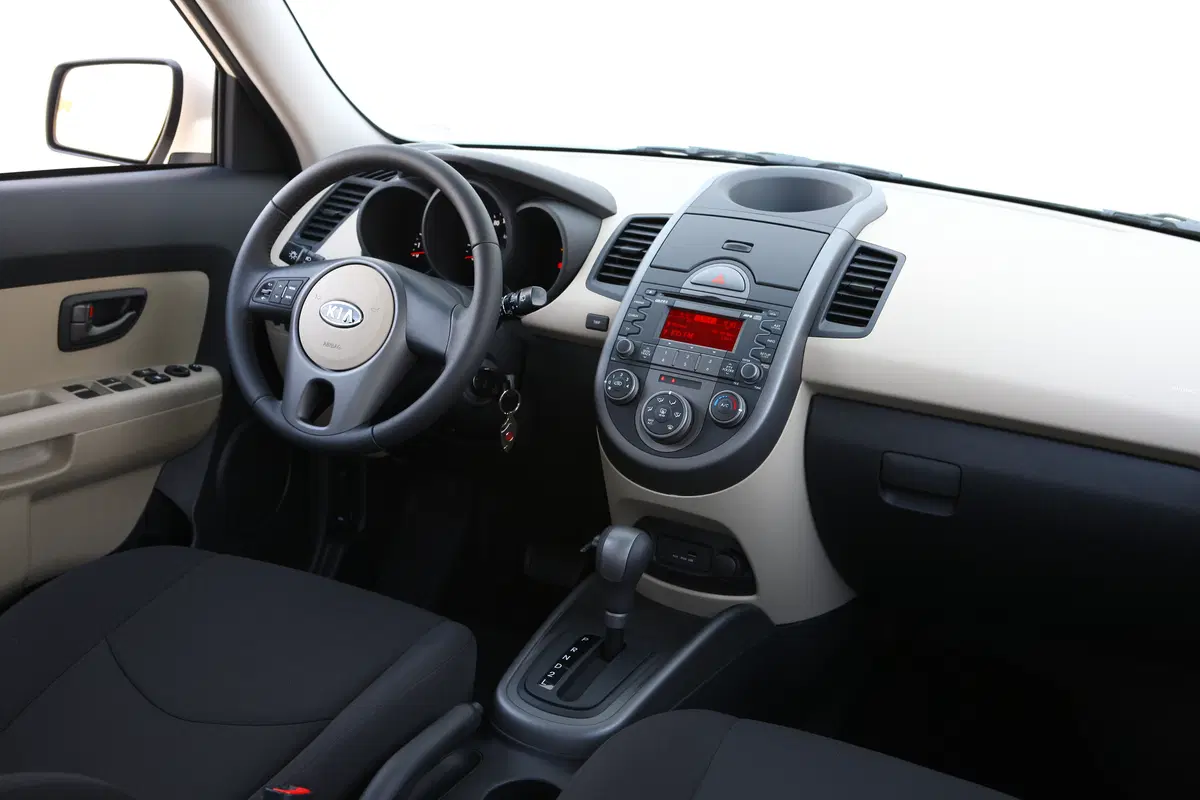 Kia Soul 1.6 CVVT Cool (36)