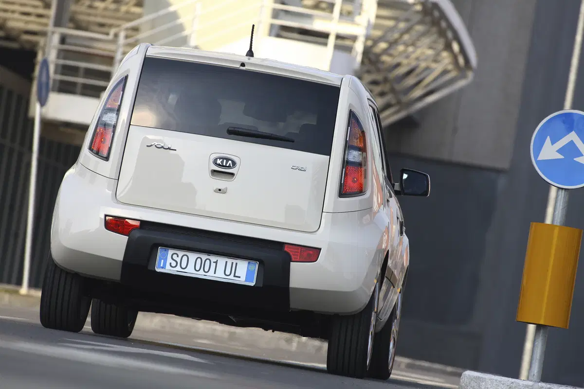 Kia Soul 1.6 CVVT Cool (46)