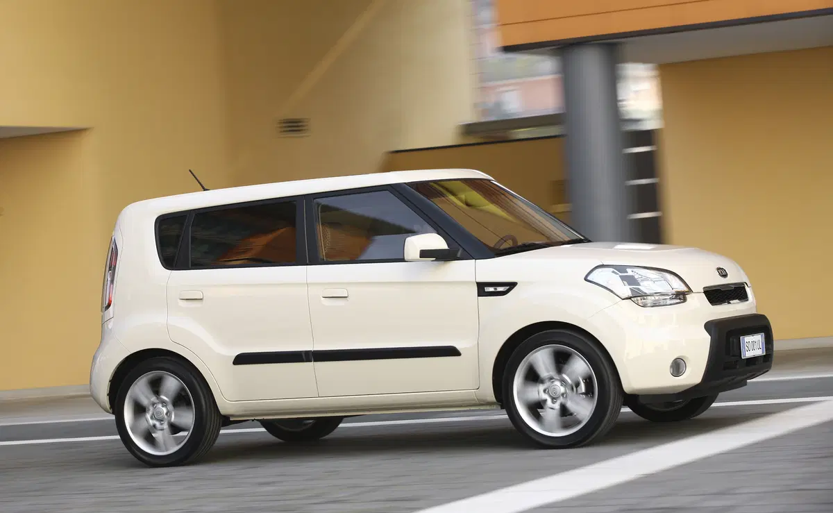 Kia Soul 1.6 CVVT Cool (47)
