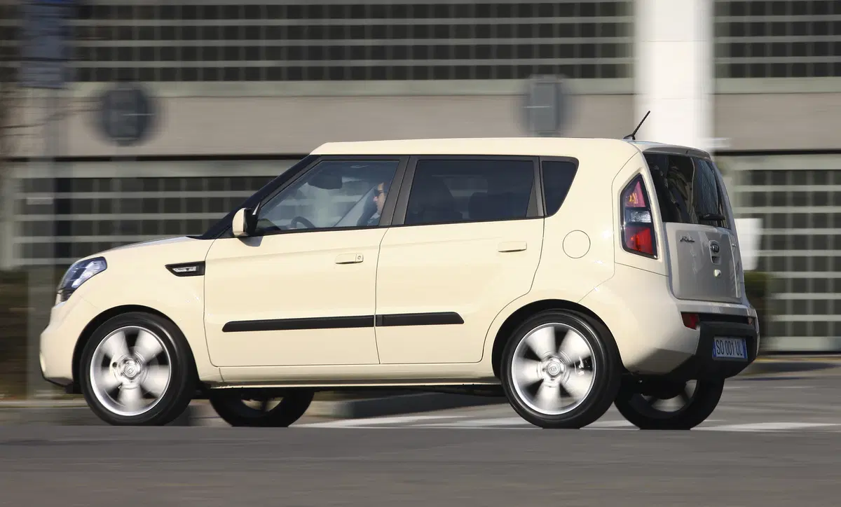 Kia Soul 1.6 CVVT Cool (51)