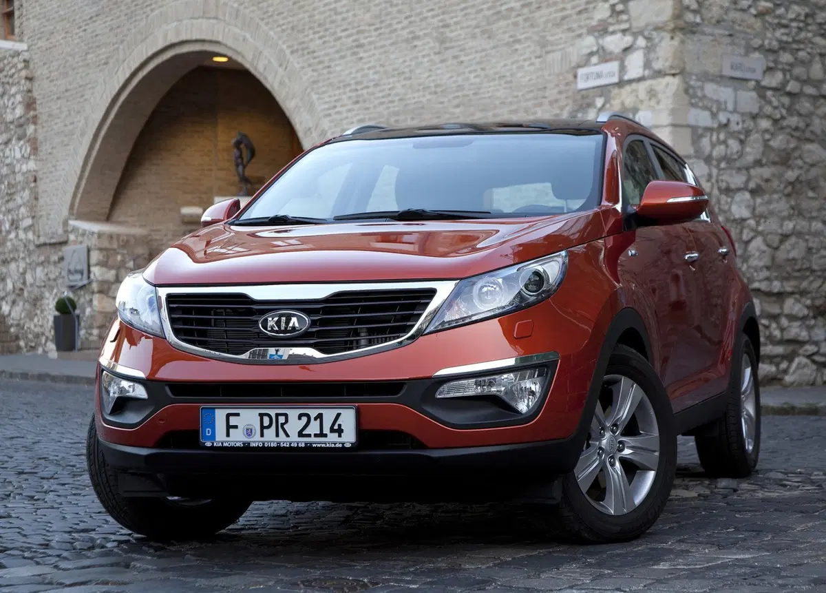Kia Sportage 1.6 ECO GPL+ 2WD Active (9)
