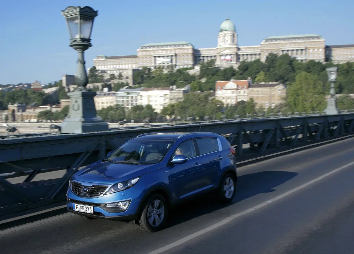 Kia Sportage 1.6 ECO GPL+ 2WD Active (19)
