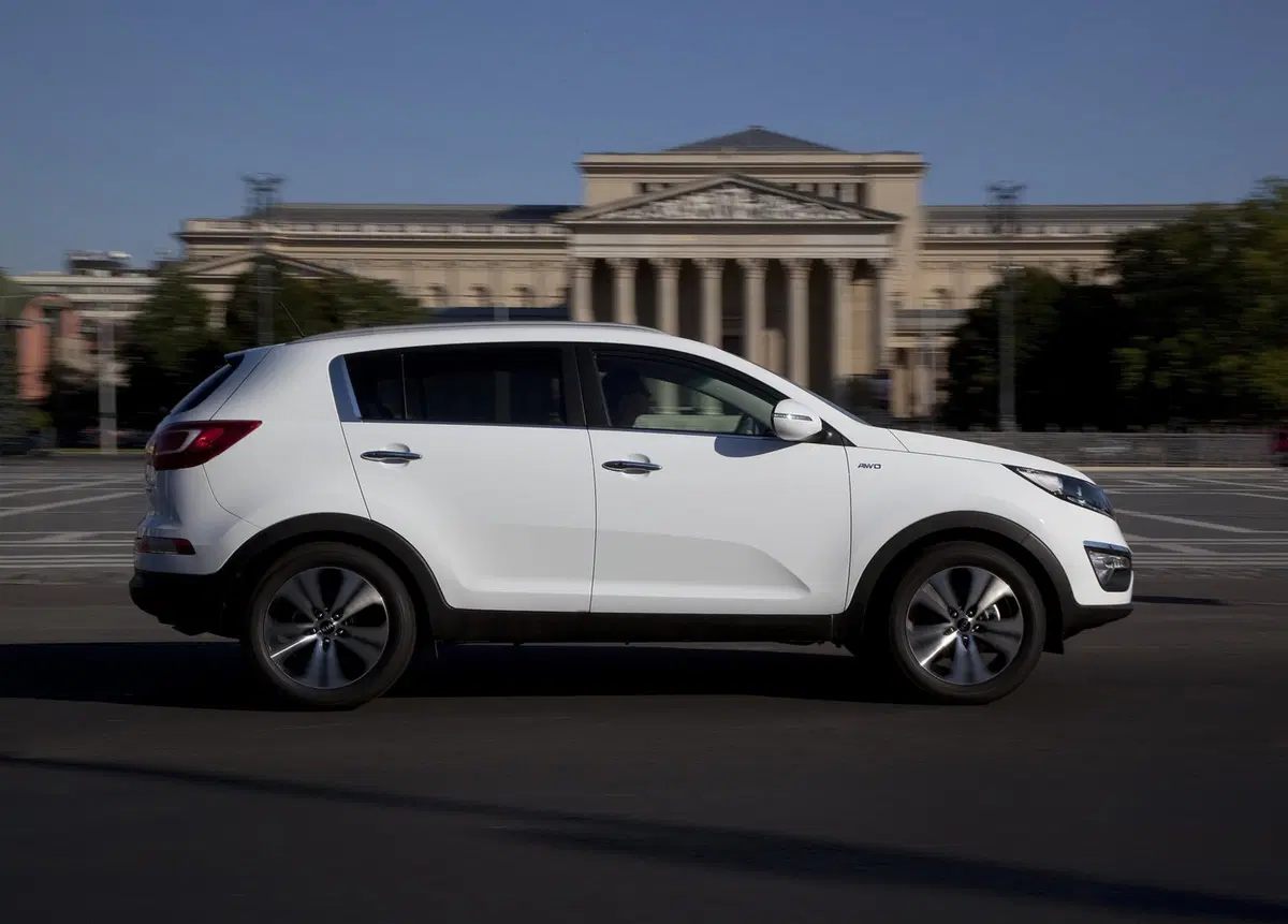 Kia Sportage 1.6 ECO GPL+ 2WD Active (20)