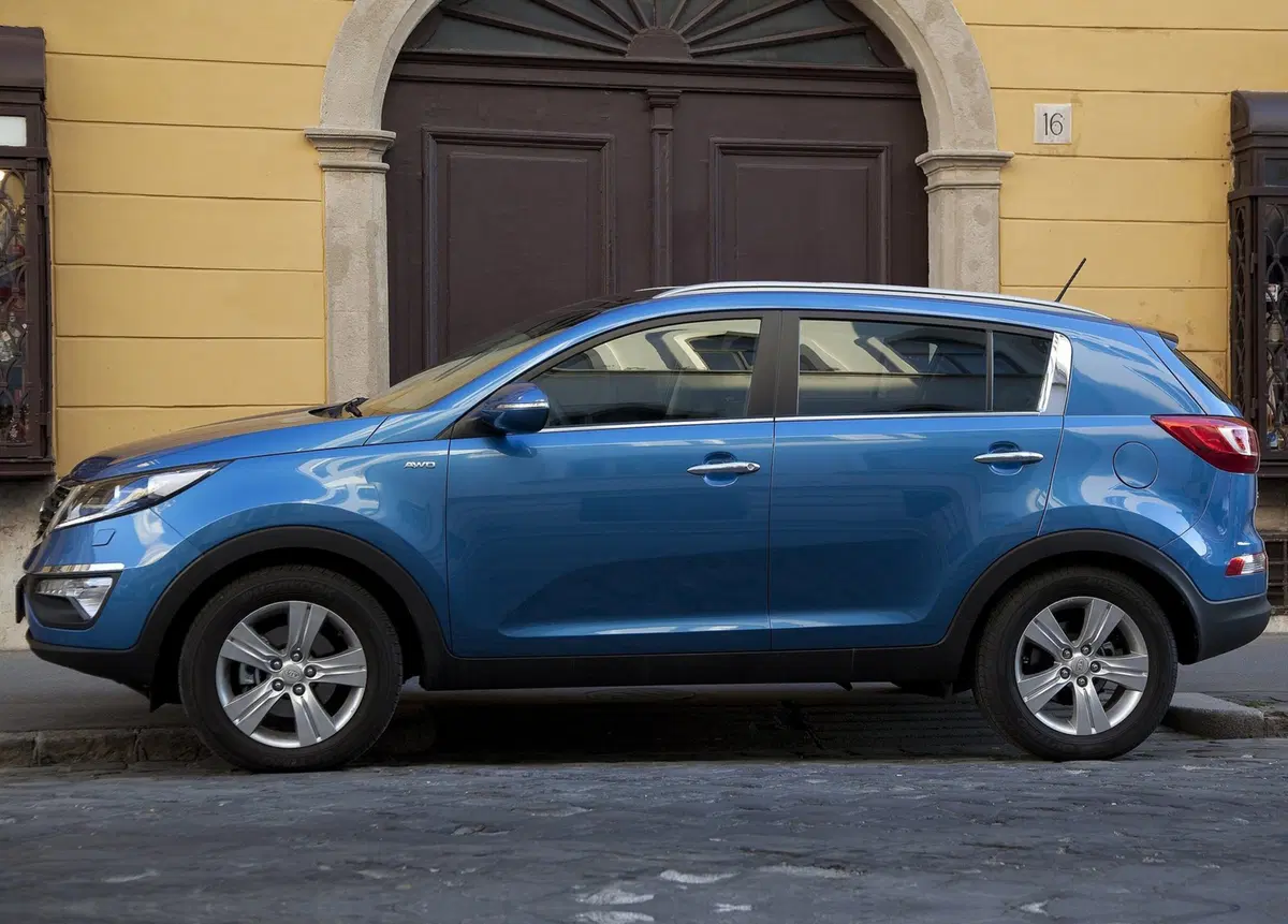 Kia Sportage 1.6 ECO GPL+ 2WD Active (2)
