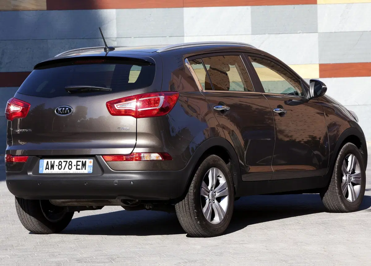 Kia Sportage 1.6 ECO GPL+ 2WD Active (18)