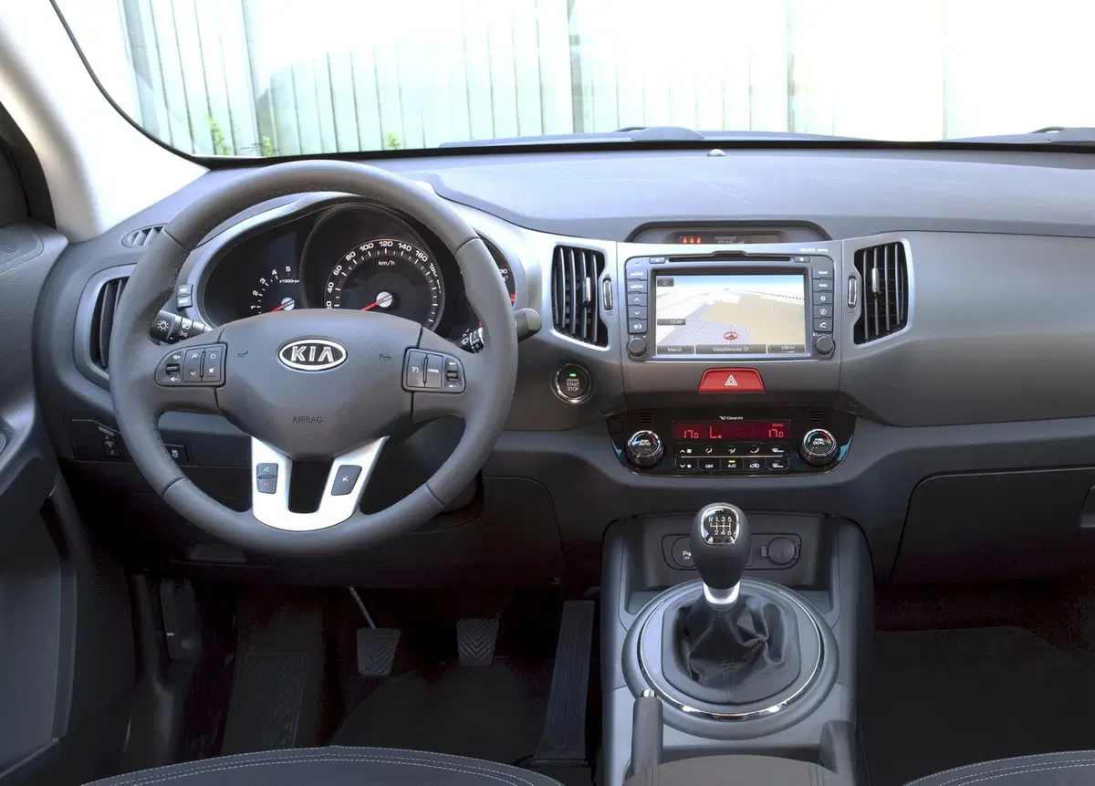 Kia Sportage 1.6 ECO GPL+ 2WD Active (13)