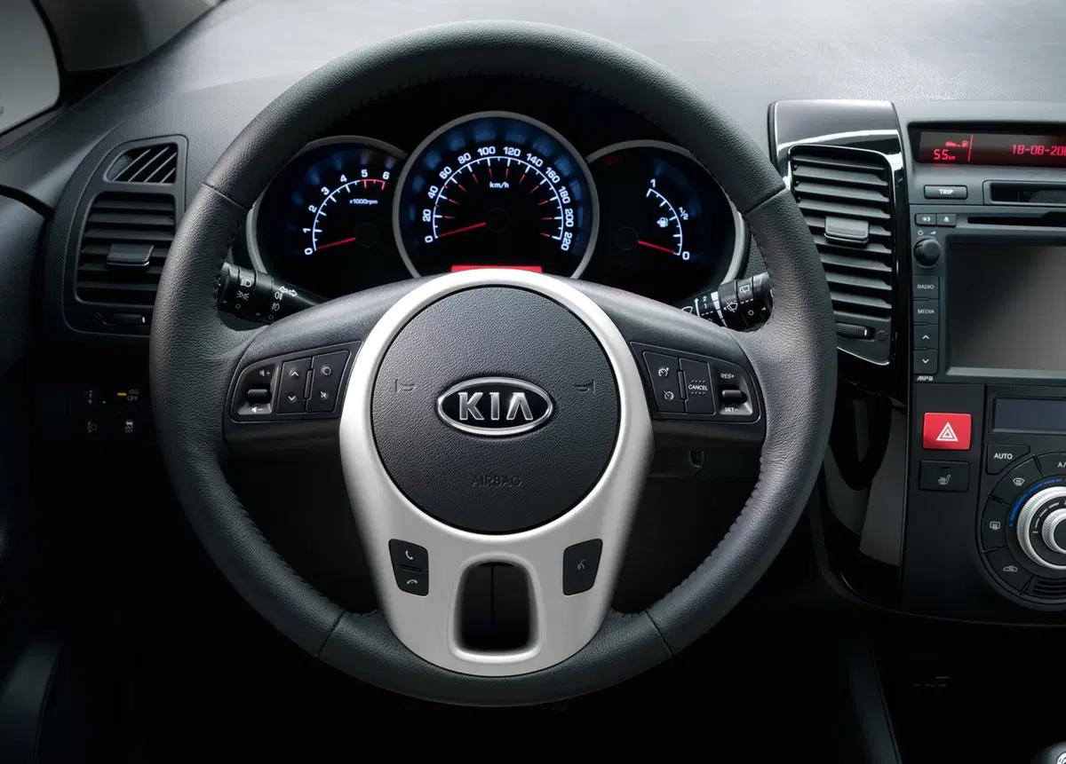 Kia Venga 1.4 CRDi 90CV Active (11)