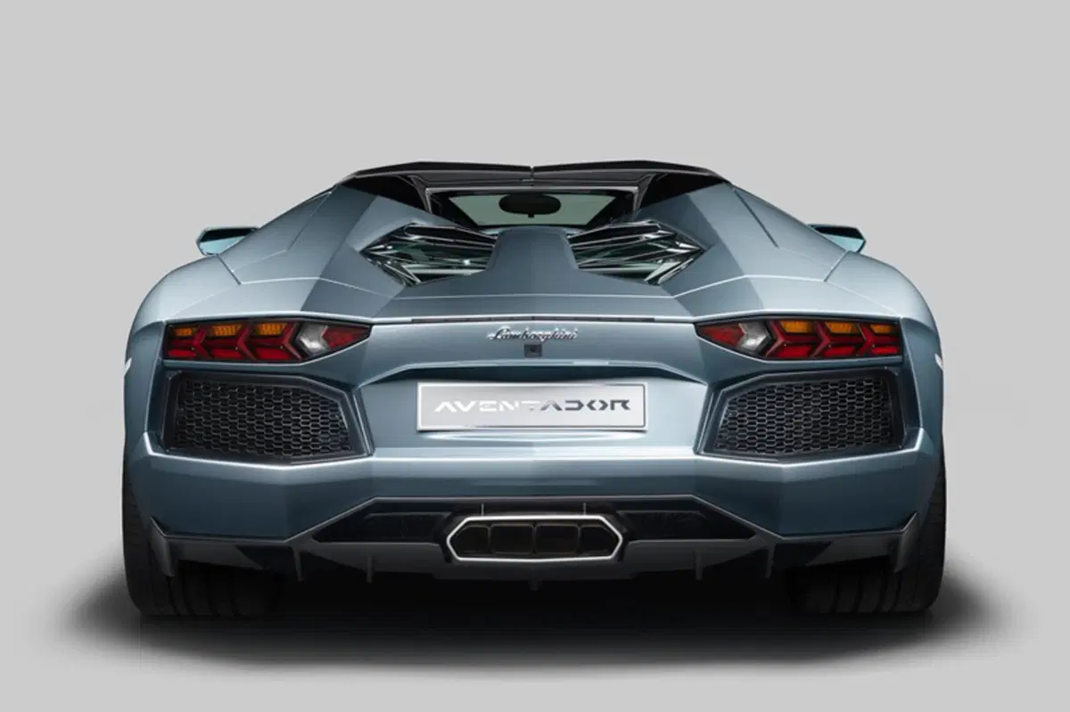 Lamborghini Aventador Cabrio (2012-21) (18)