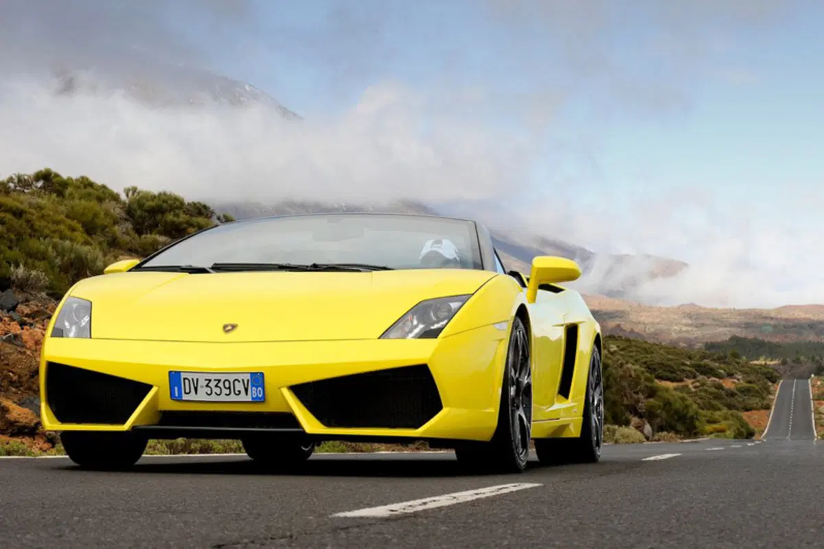 Lamborghini Gallardo Cabrio 5.2 V10 LP570-4 Spyder Performance (9)