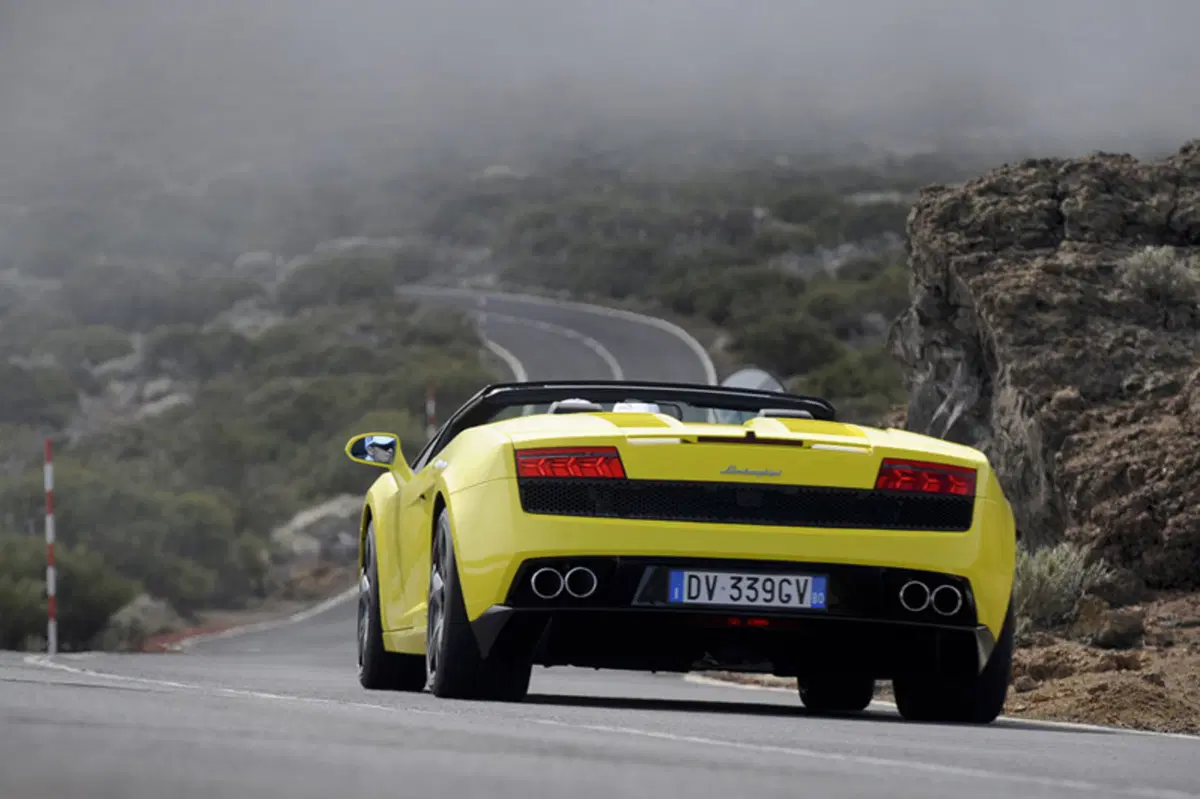 Lamborghini Gallardo Cabrio 5.2 V10 LP570-4 Spyder Performance (10)