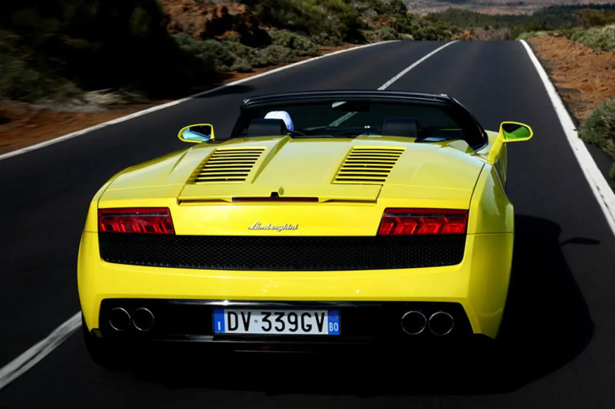 Lamborghini Gallardo Cabrio 5.2 V10 LP570-4 Spyder Performance (11)