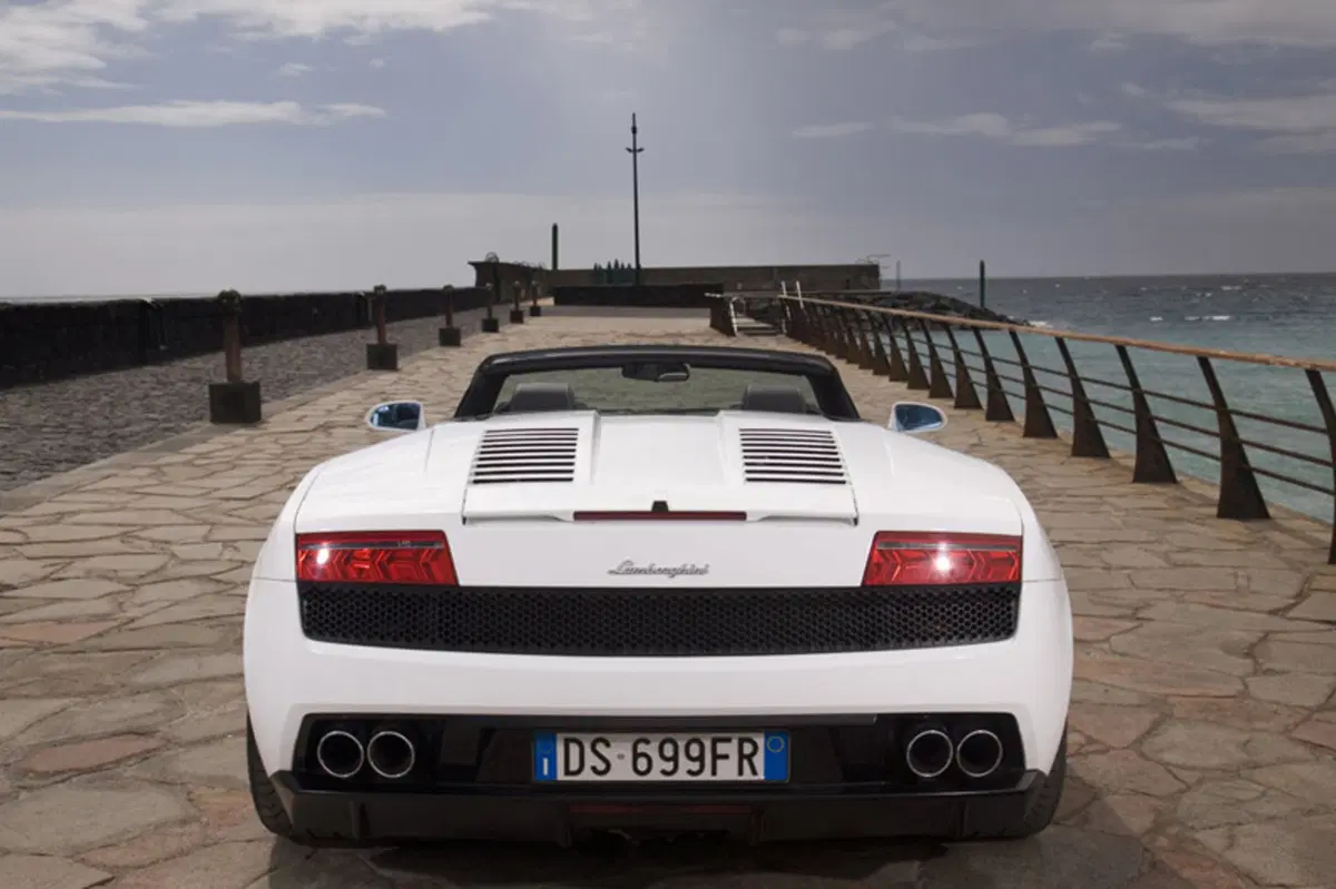 Lamborghini Gallardo Cabrio 5.2 V10 LP570-4 Spyder Performance (12)