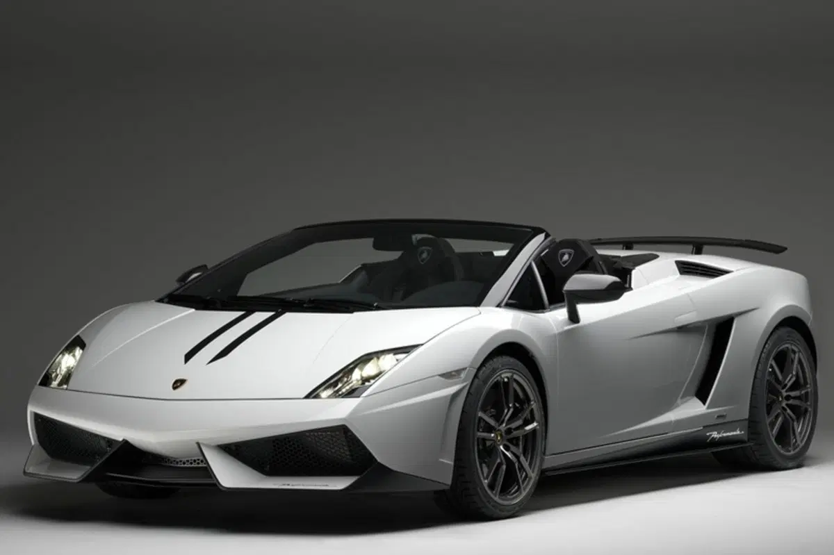 Lamborghini Gallardo Cabrio 5.2 V10 LP570-4 Spyder Performance (29)