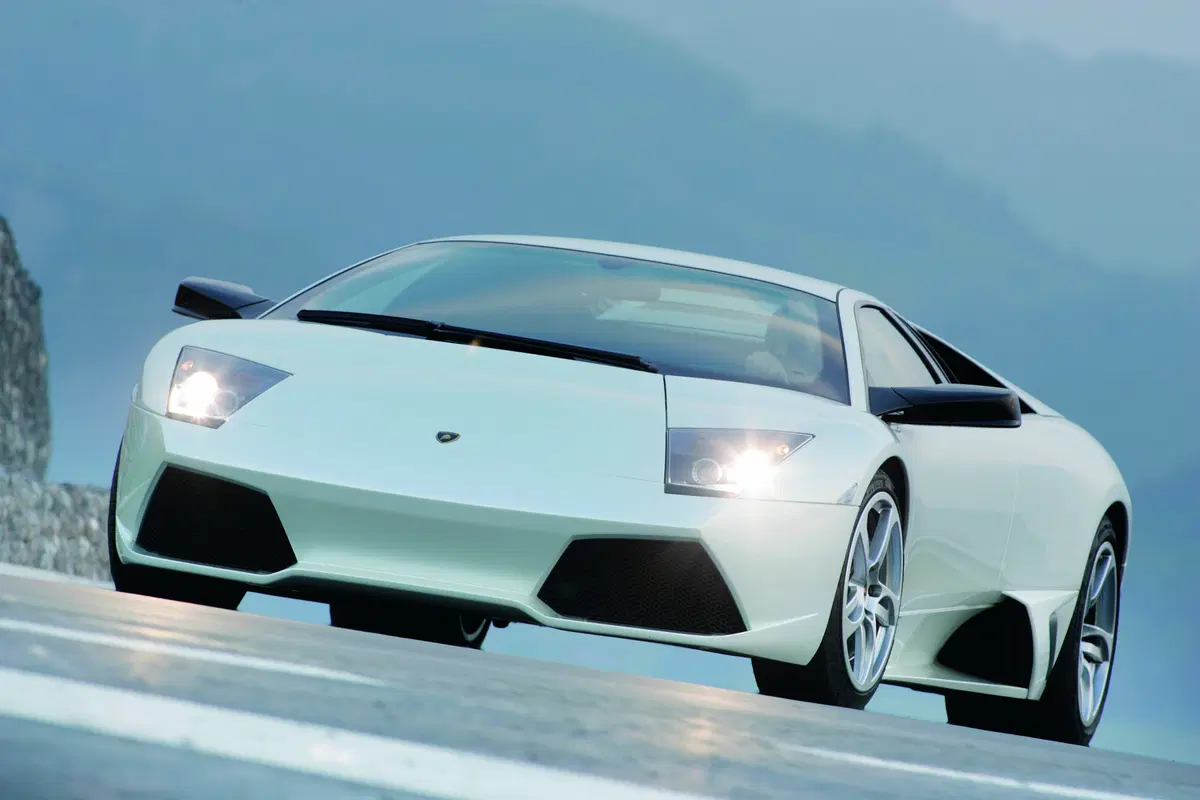 Lamborghini Murciélago Coupé 6.5 V12 LP640 Coupé (8)