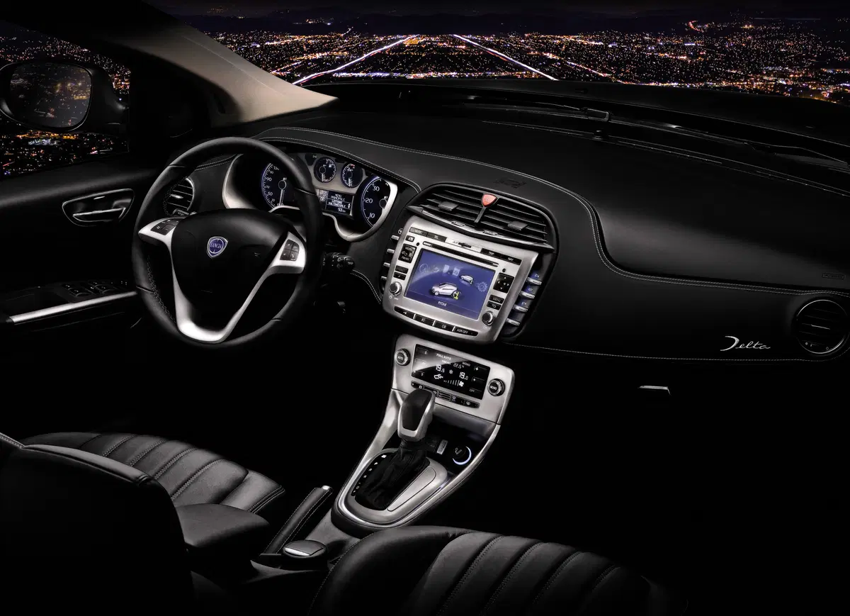 Lancia Delta (2008-15) (4)