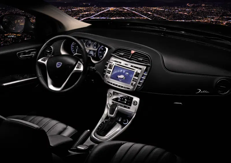 Lancia Delta (2008-15) (4)