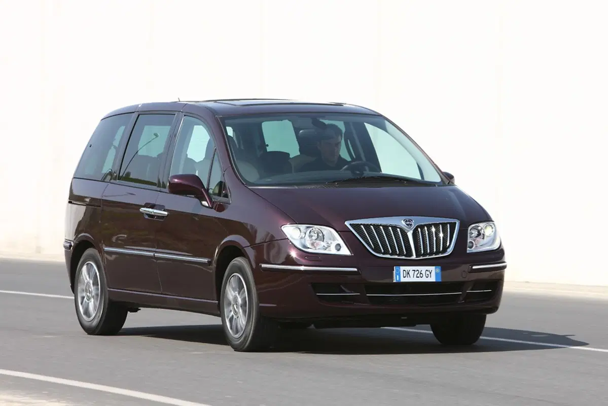 Lancia Phedra (2002-10) (9)