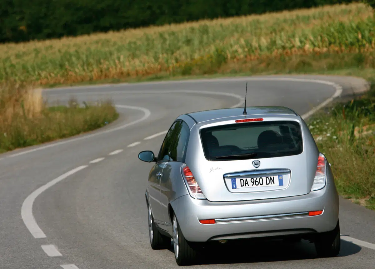 Lancia Ypsilon (2006-13) (5)