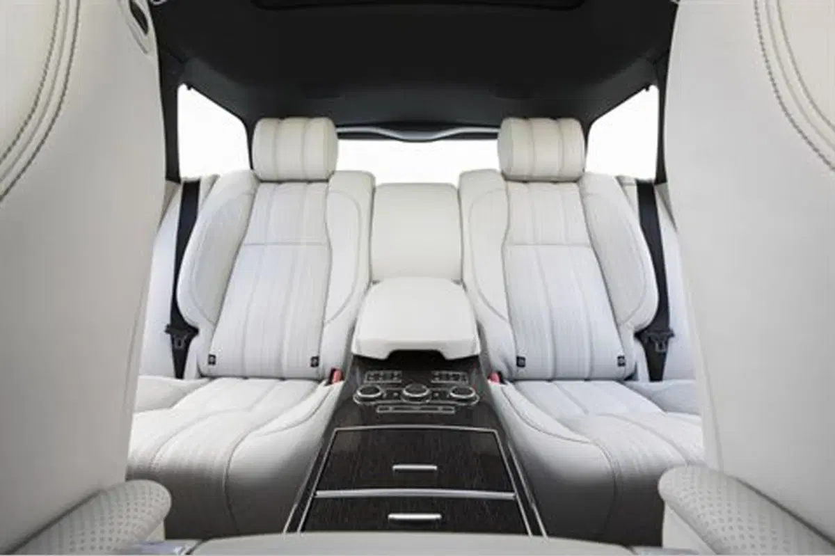 Land Rover Range Rover 4.4 SDV8 Vogue (15)